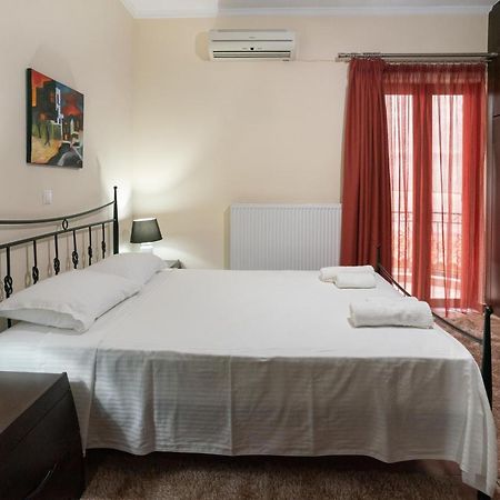 Katerina & Elia'S Family House Apartment Leonidio Luaran gambar