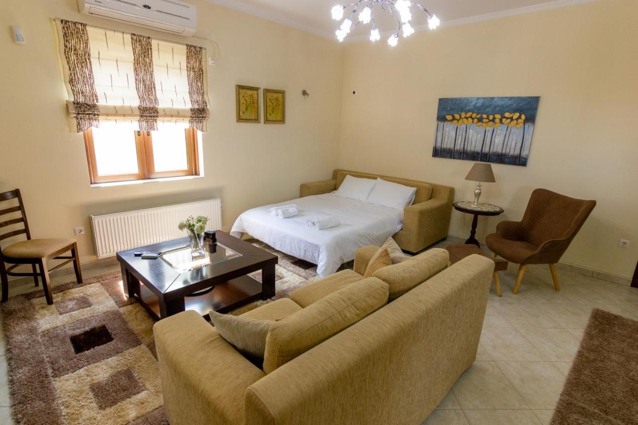 Katerina & Elia'S Family House Apartment Leonidio Luaran gambar