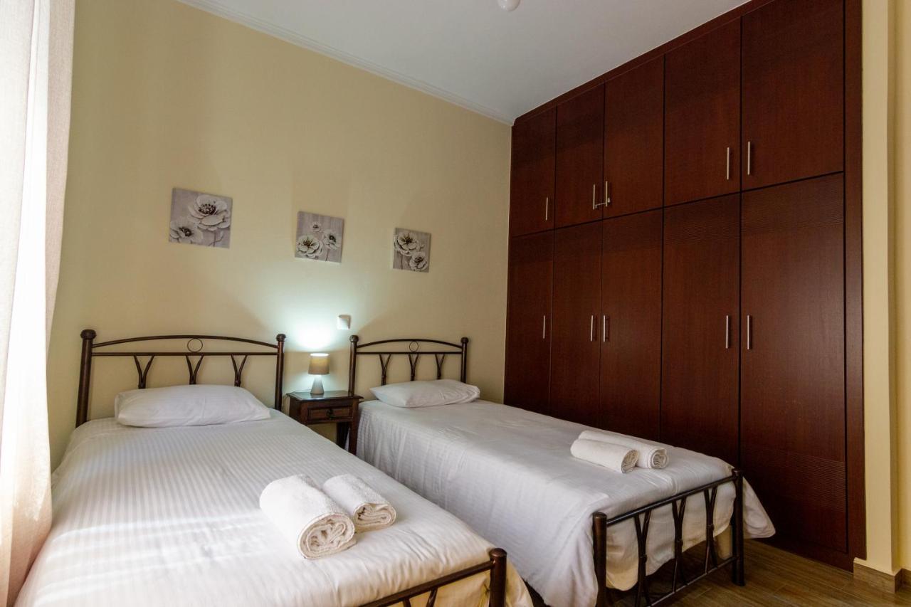 Katerina & Elia'S Family House Apartment Leonidio Luaran gambar